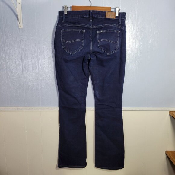 Lee Size 10 Dark Wash Denim Blue Slim Fit Boot Cut Mid Rise Classic Jeans - Picture 5 of 10